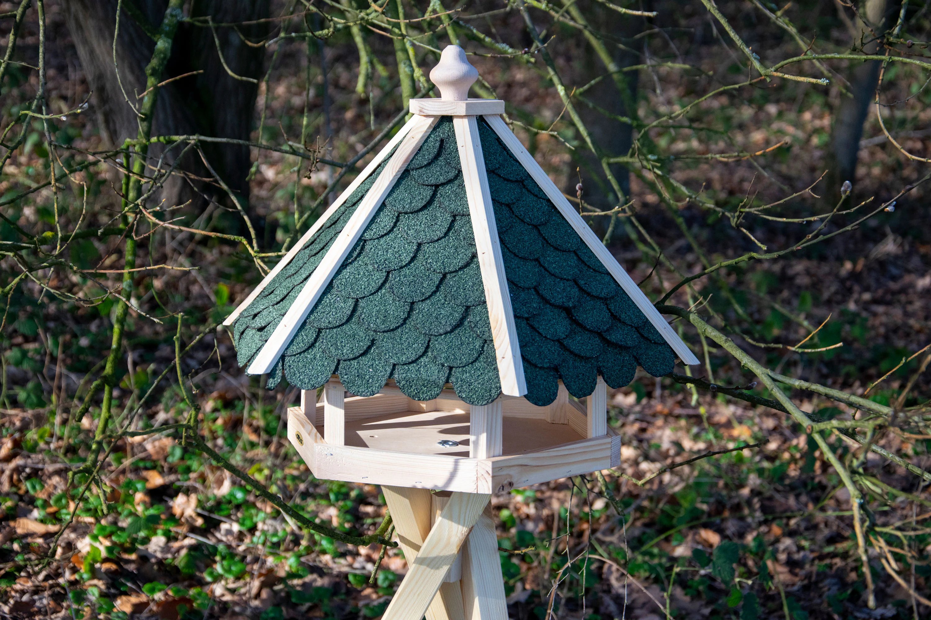 Dobar Vogelhaus aus Holz sechseckig