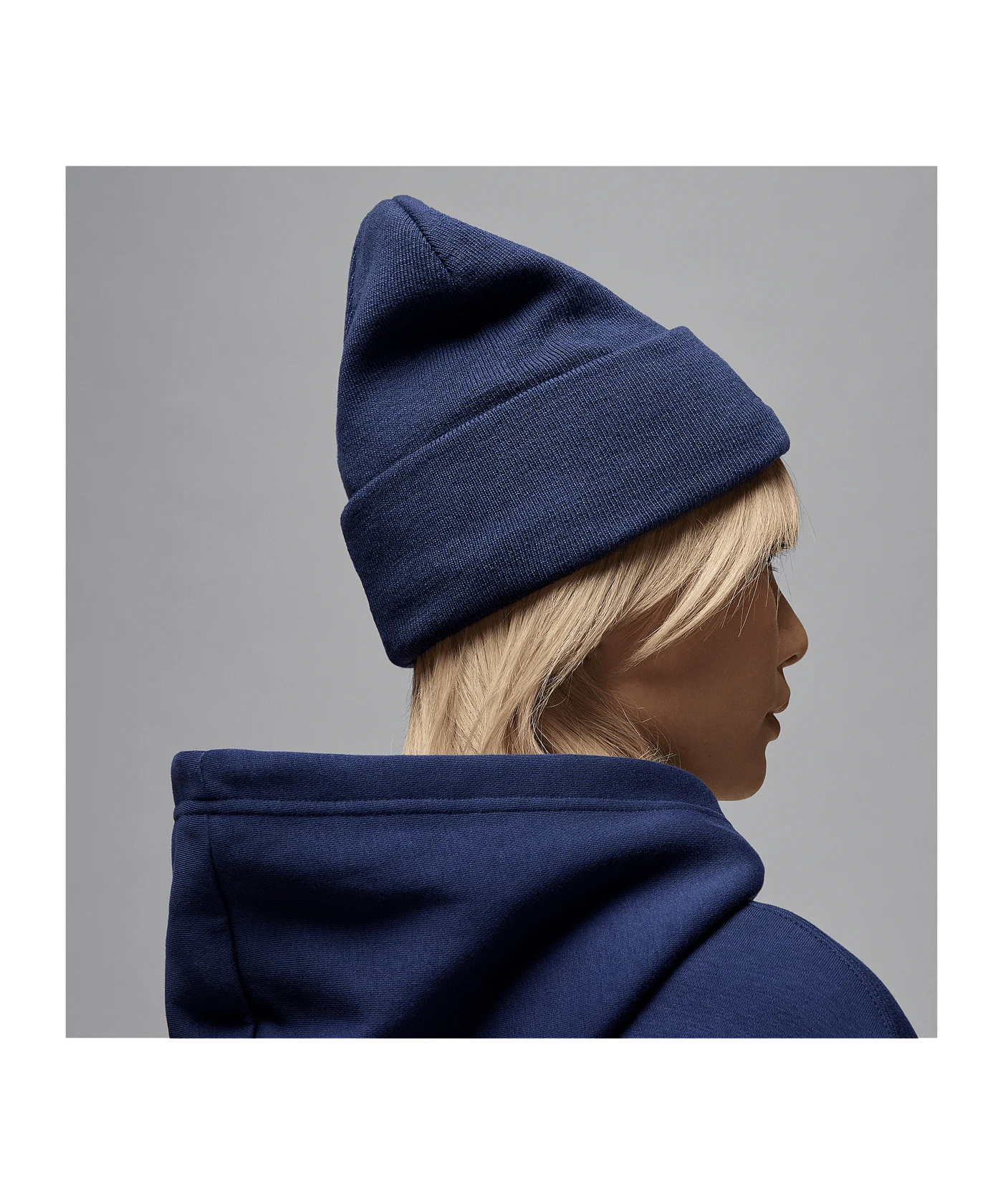 Jordan Peak Lined Beanie Blau F410