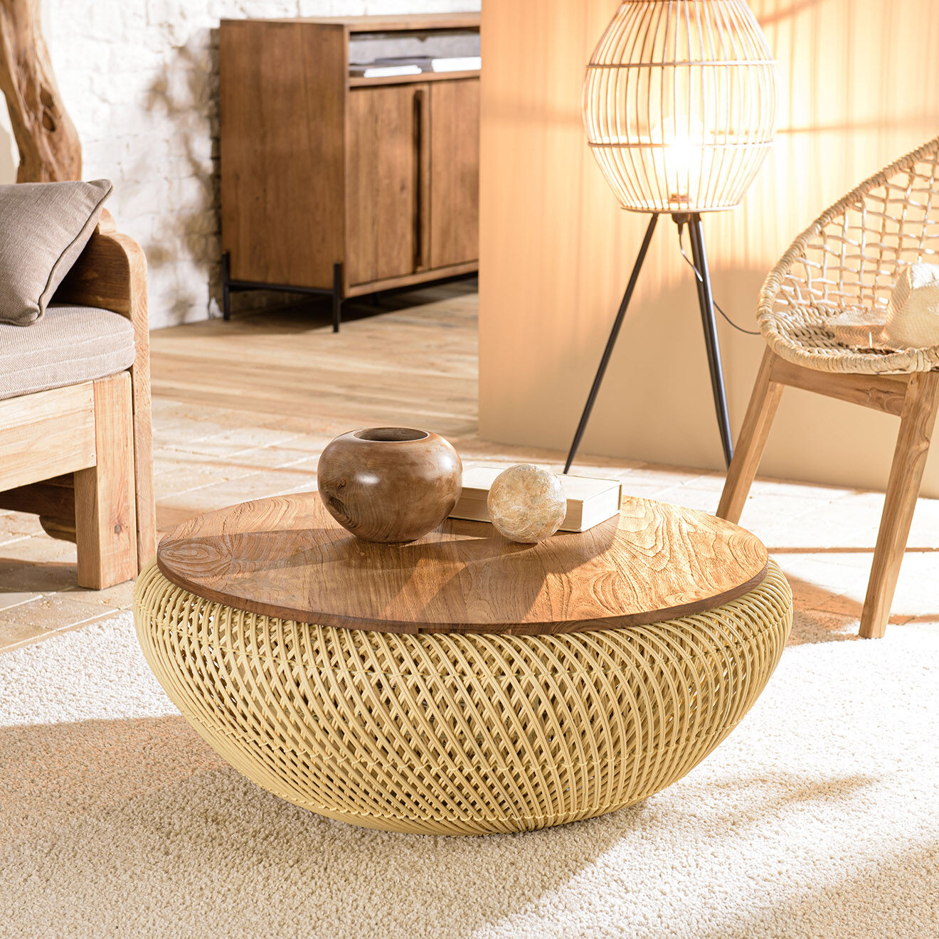 Macabane Table basse ronde en rotin beige plateau amovible Sixtine naturel - D.80x32 cm