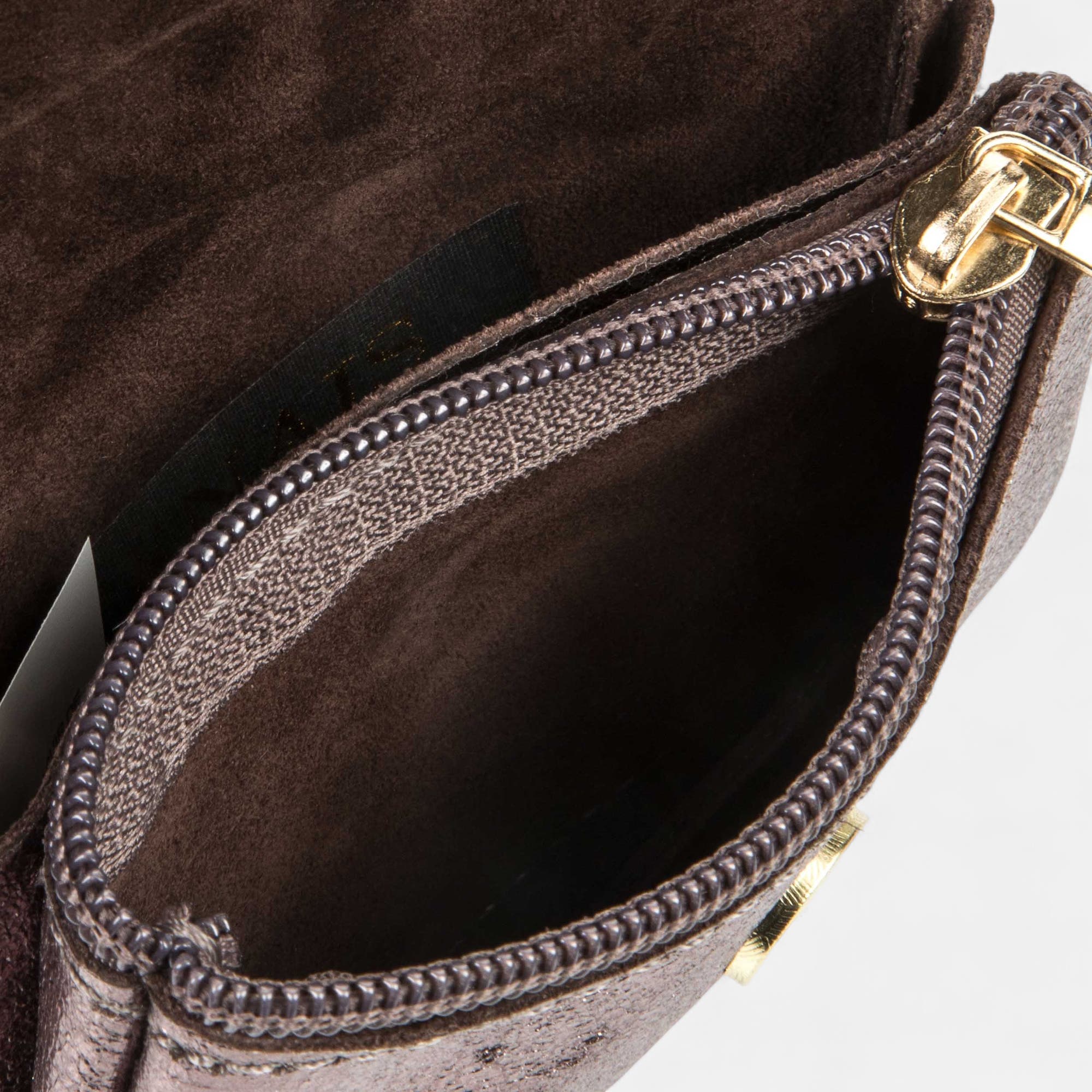Petite maroquinerie en cuir marron