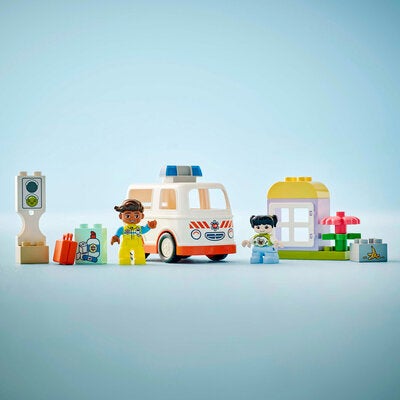 LEGO DUPLO Town 10447 Sykebil med sjåfør