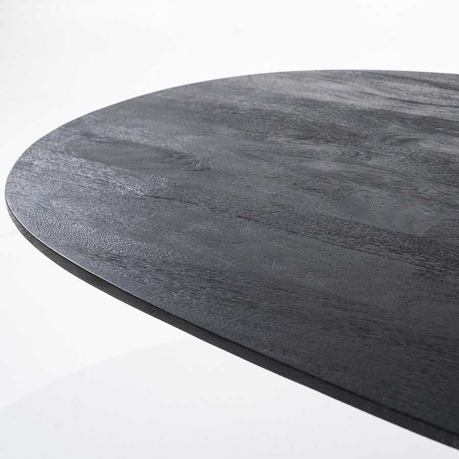 Eleonora   Aron Zwart Eettafel