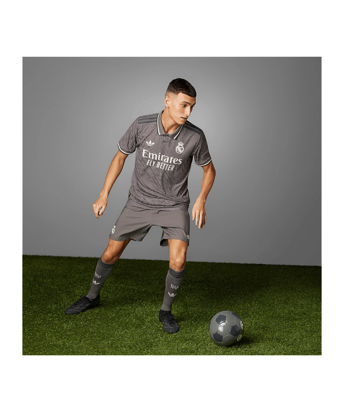 adidas Originals Real Madrid Auth. Trikot 3rd 2024/2025 Braun