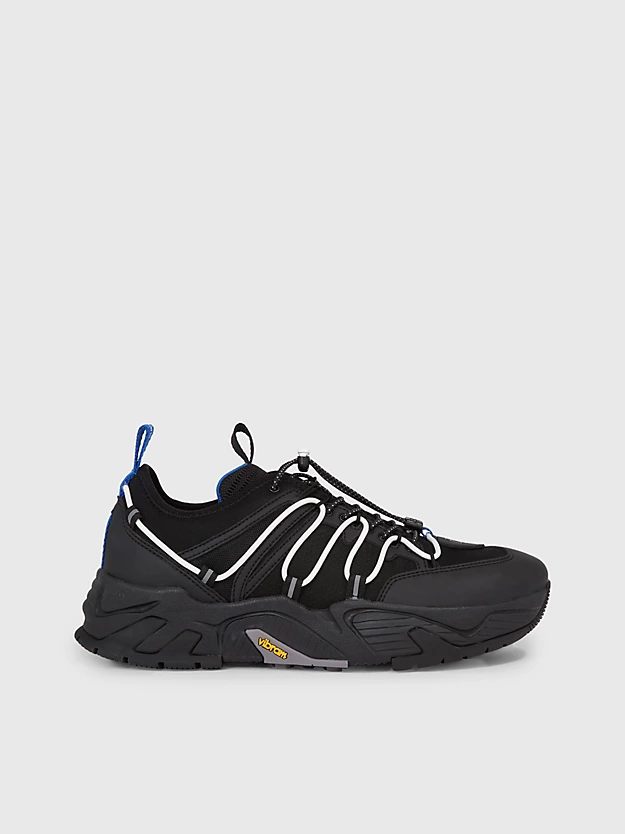 Tênis robusto Vibram®