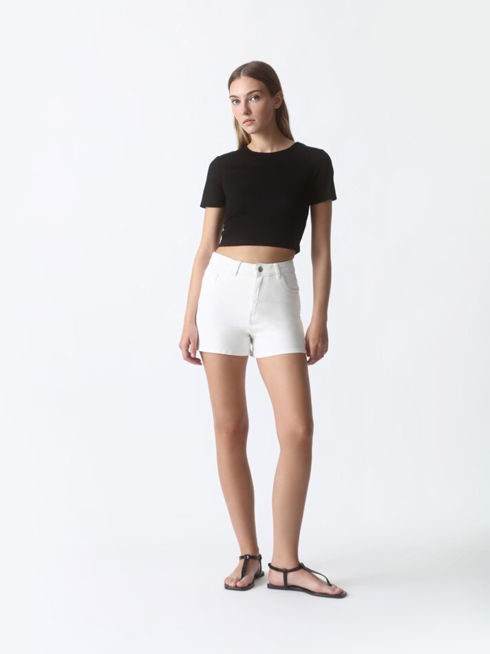 Conjunto com 2 camisetas cropped - Pretas