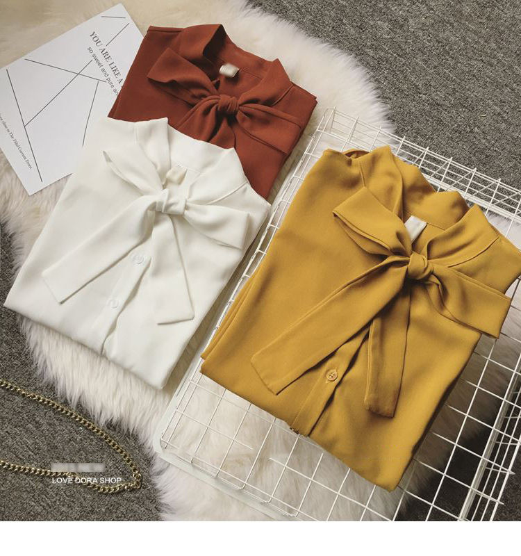Cossita - Blouse met strikaccent van chiffon