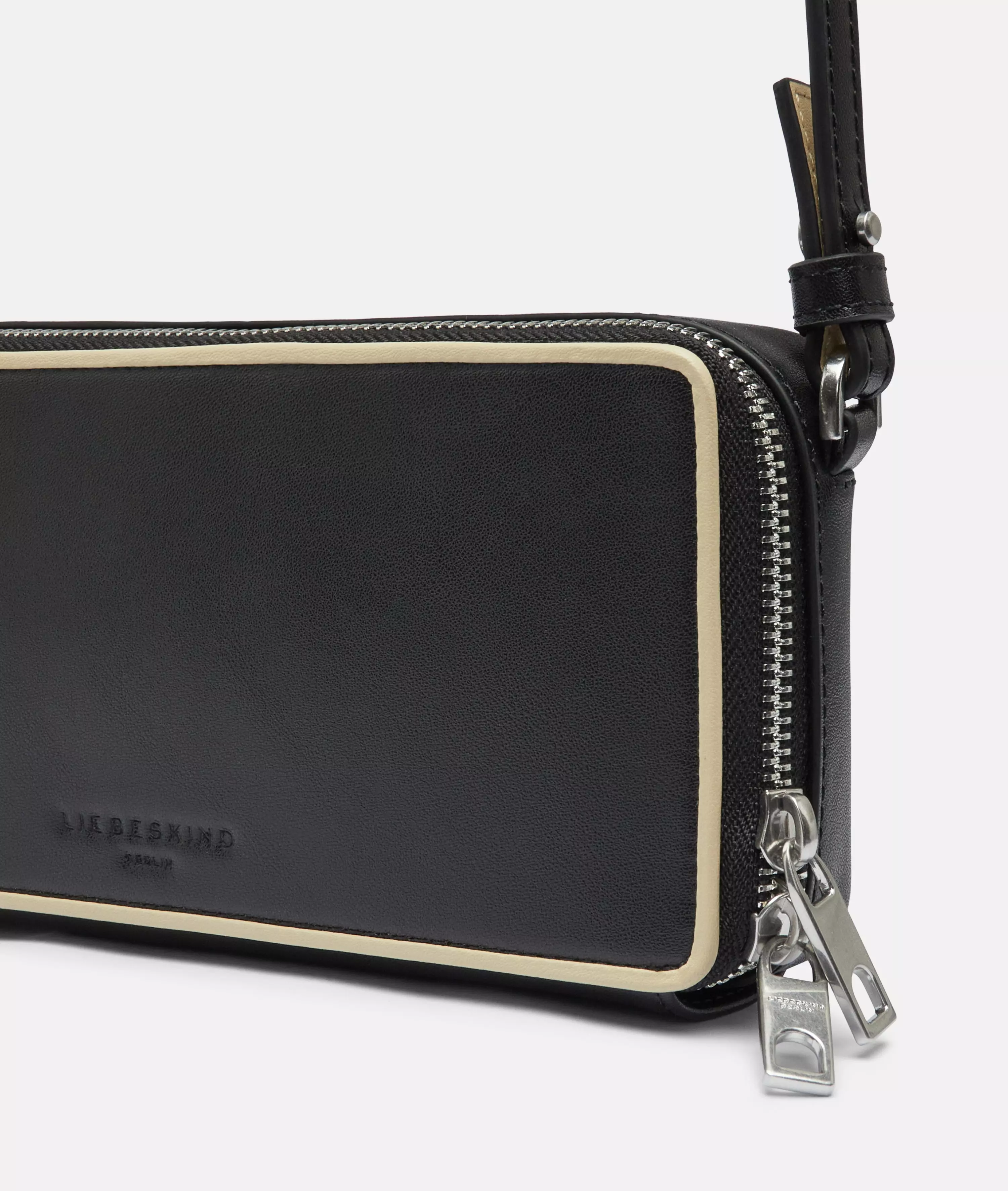 Juno Crossbody XS Small shoulder bag in smooth leather look
