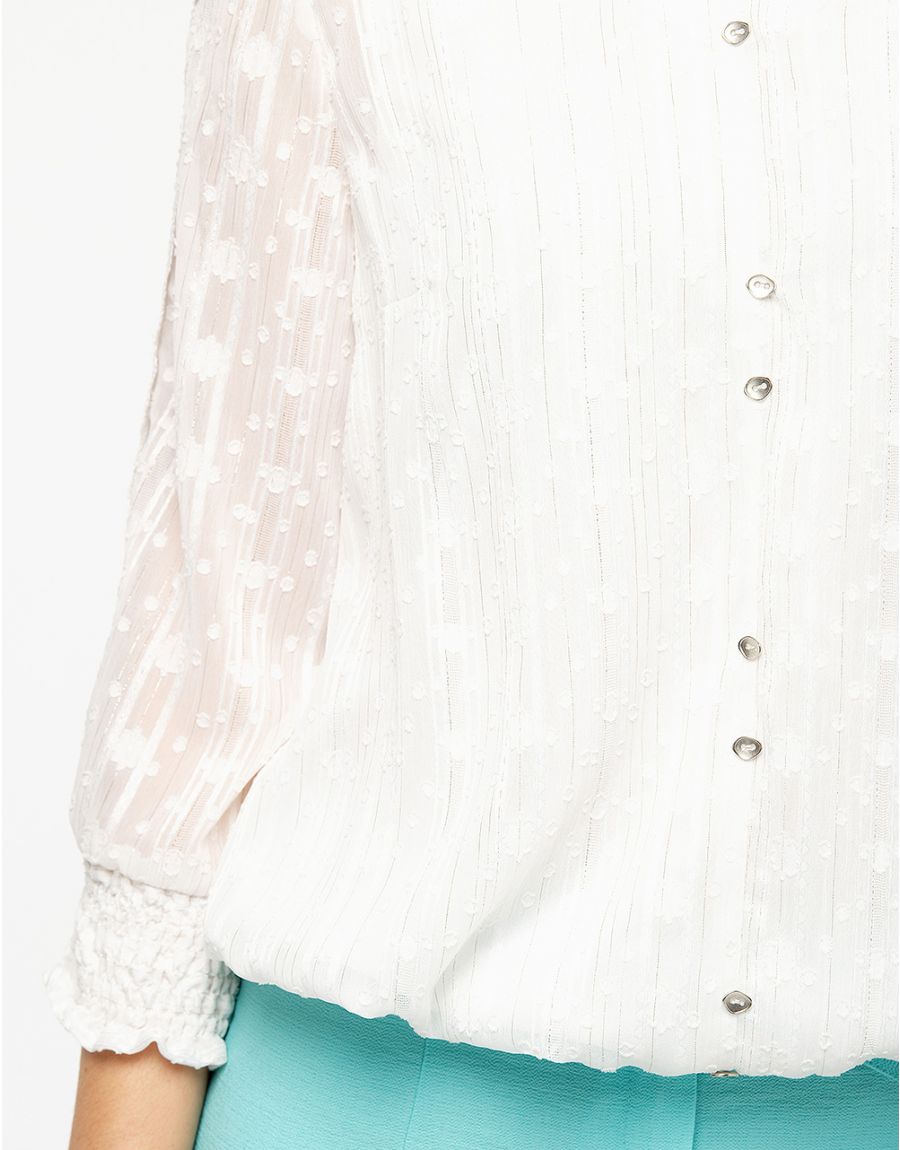 Blouse écrue plumetis