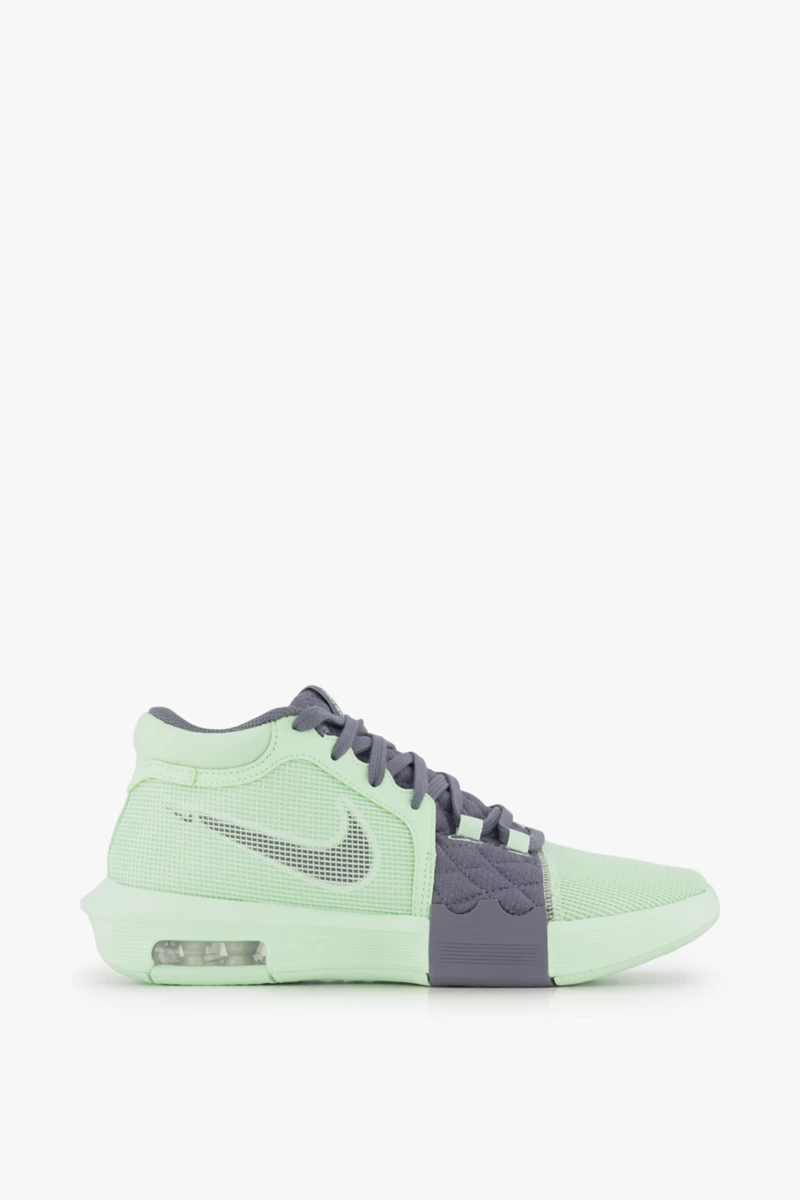 Nike Lebron Witness 8 Herren Basketballschuh
