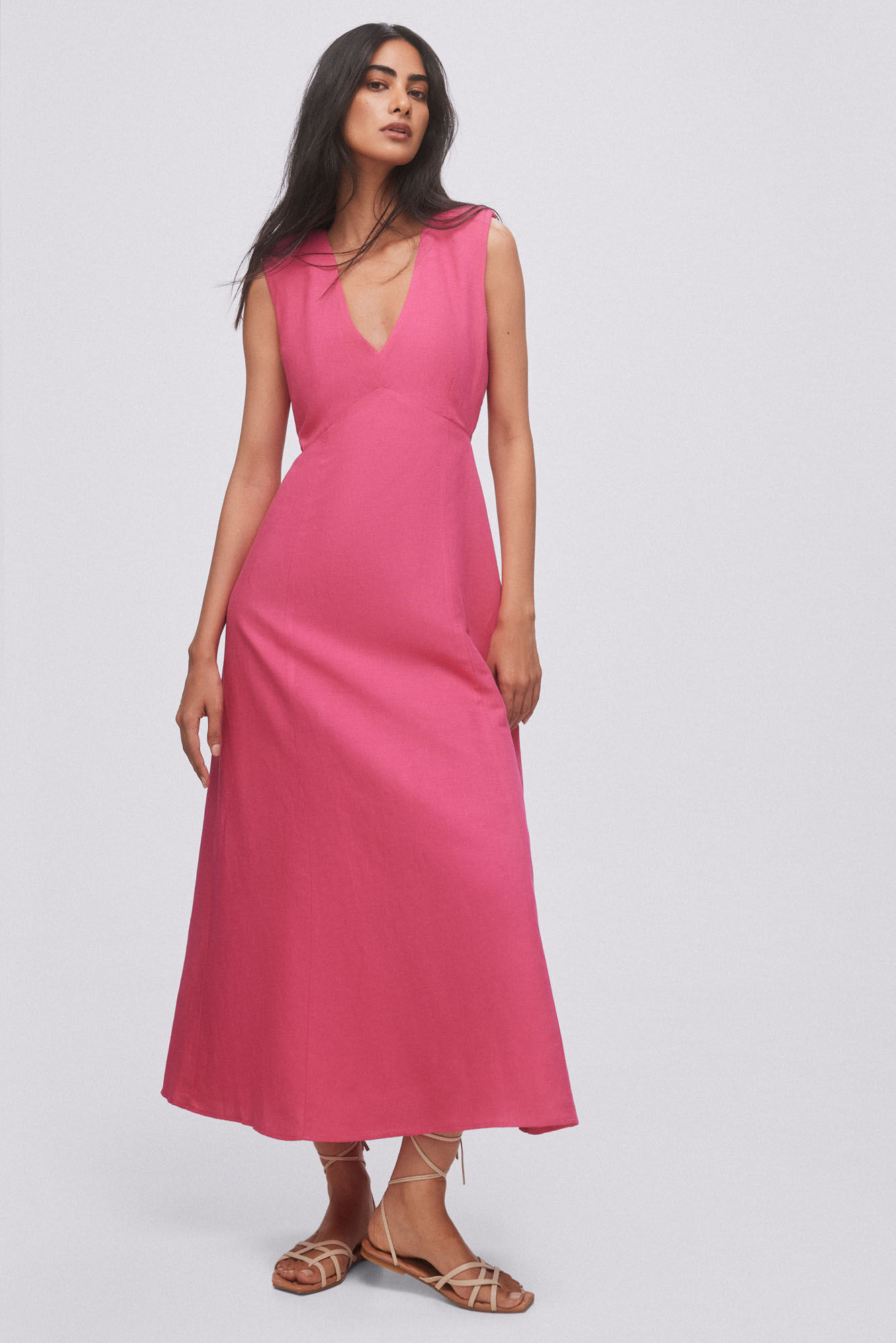 Vestido midi com recortes - Rosa
