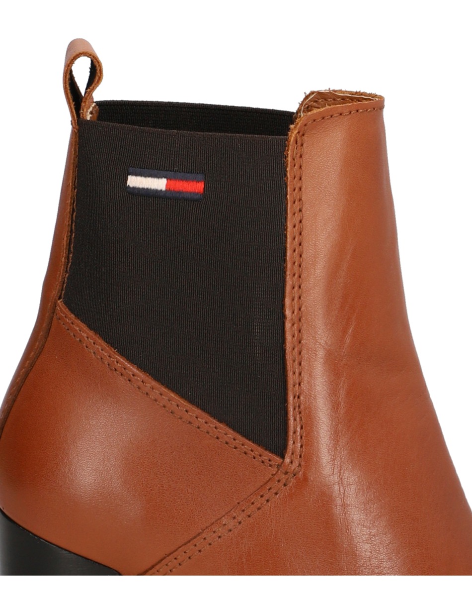 TJW New ESS HIGH HEEL BOOT