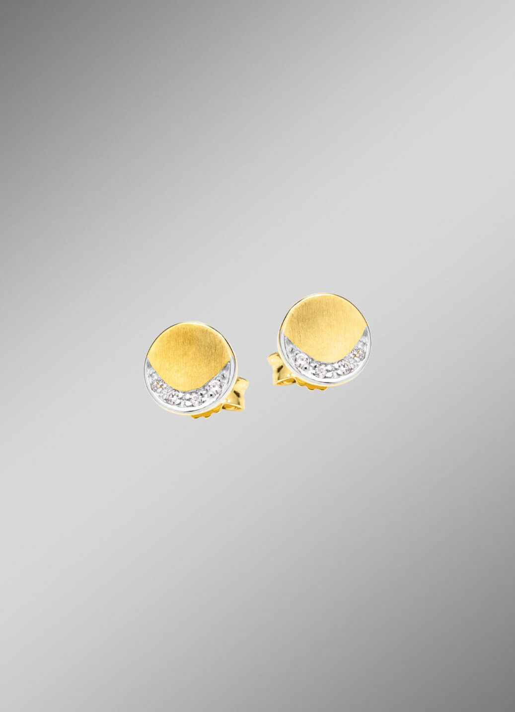 Schicke Ohrstecker mit Zirkonia