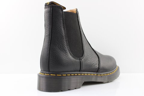 Dr. Martens Boots & Stiefel