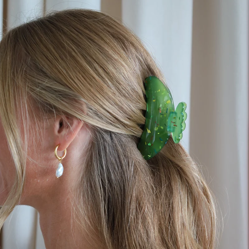 By Stær ASTA Hair Clip Medium - Green Glitter