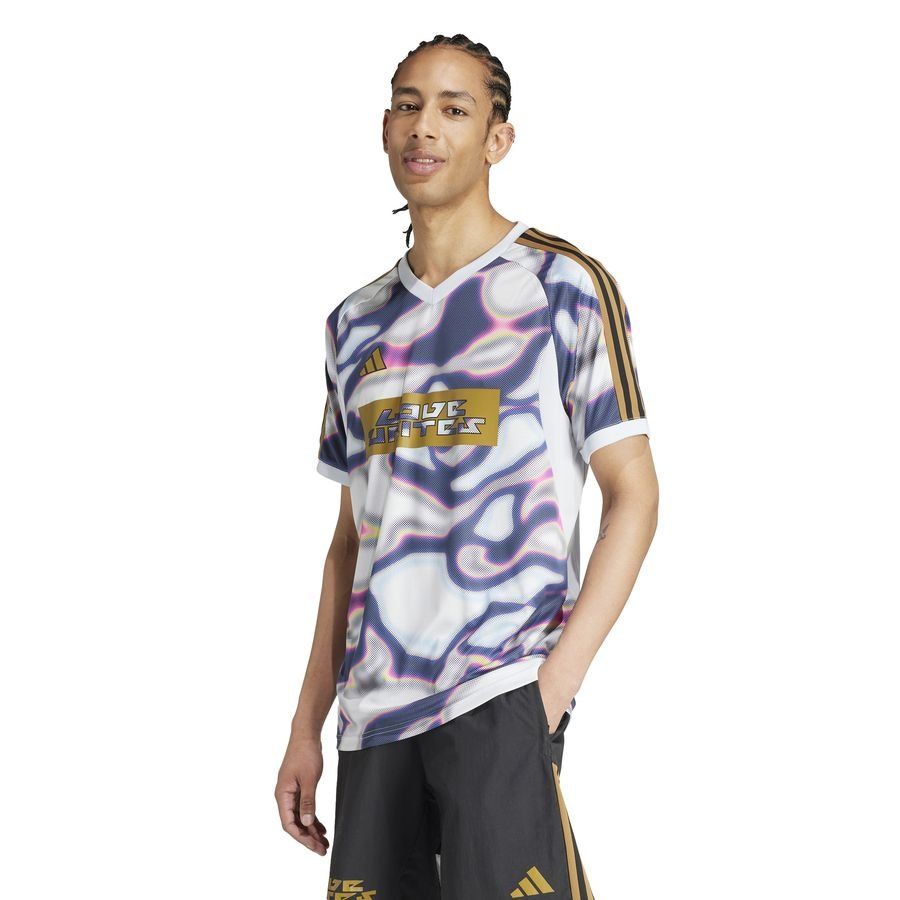 adidas T-shirt d'Entraînement Tiro Pride - Blanc/Bleu/Violet/Rose