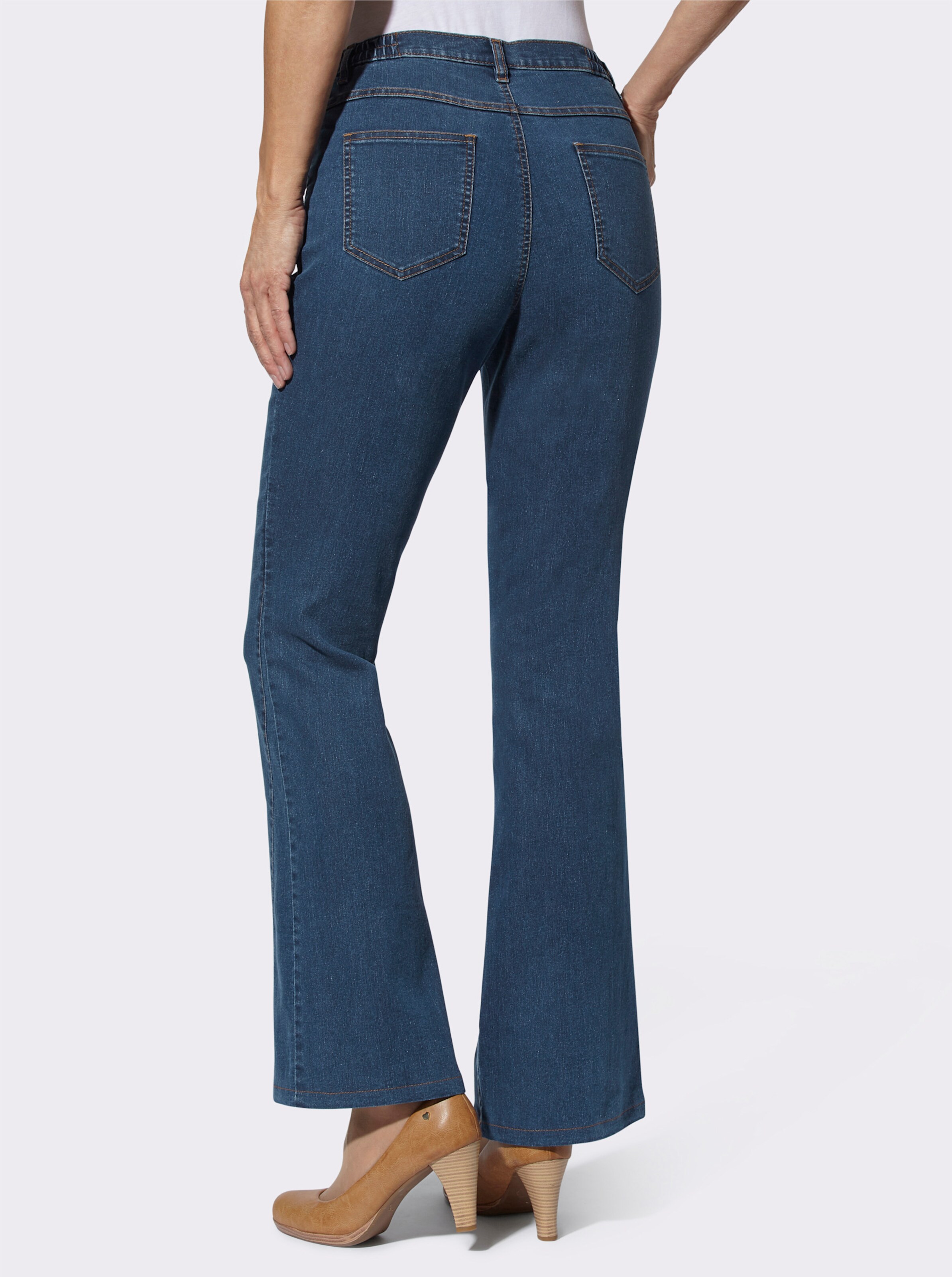 Jeans in Bootcut-Form