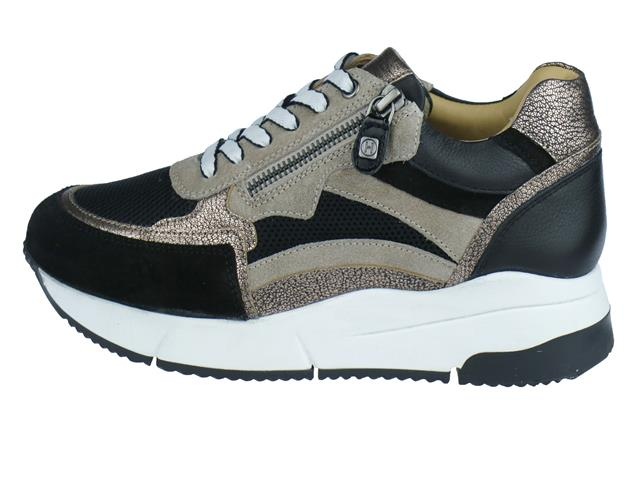 Helioform Sneaker