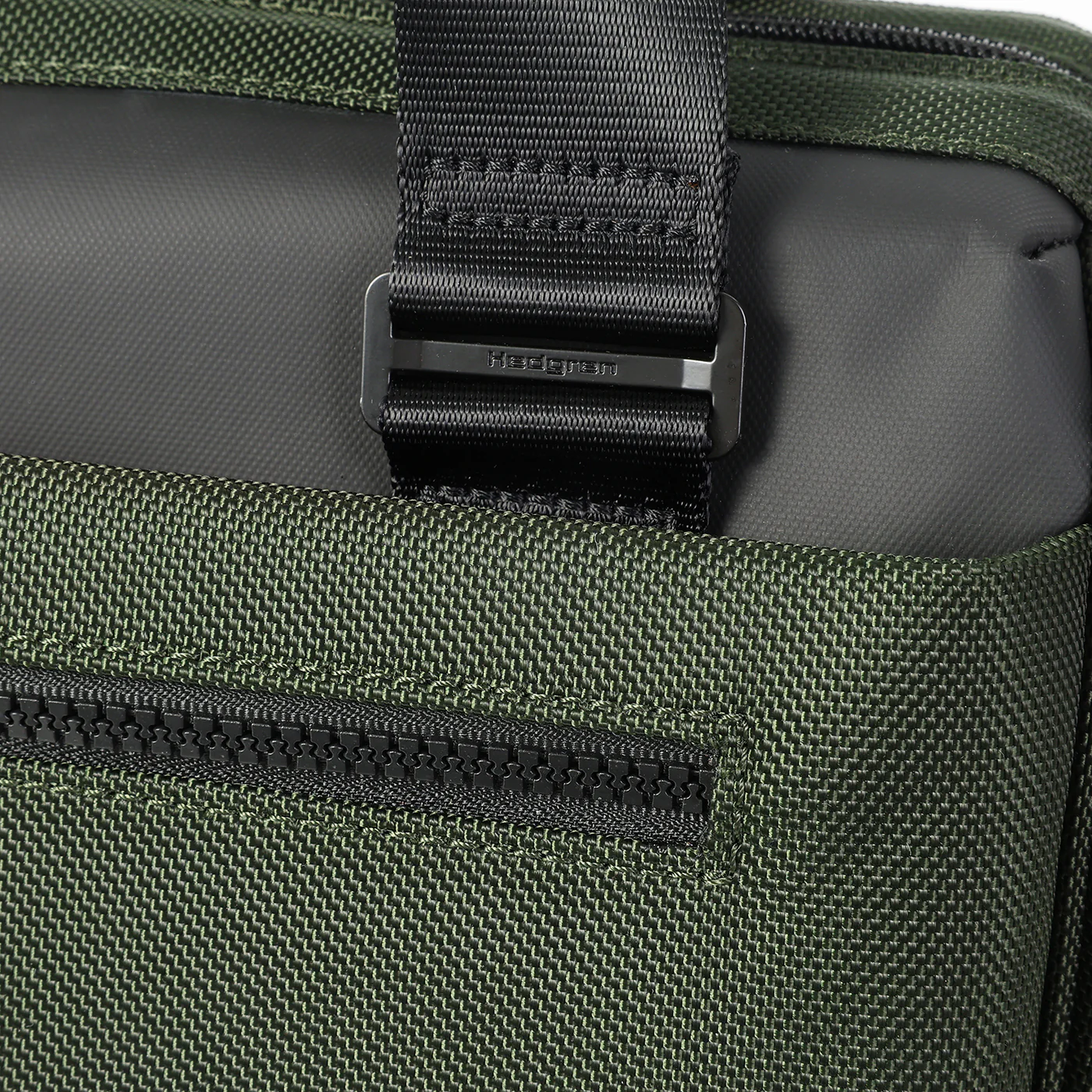 Hedgren Clip Backpack 1 Compartiment 15,4 inch + RFID Deep Depths