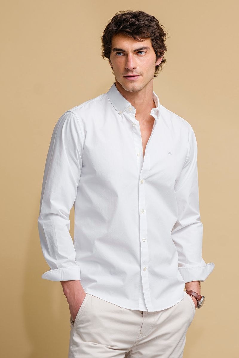 CAMISA SLIM FIT BÁSICA EM POPELINA