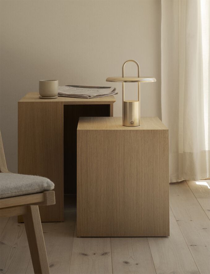 Stelton Pier portable LED Table Lamp H25 Brass