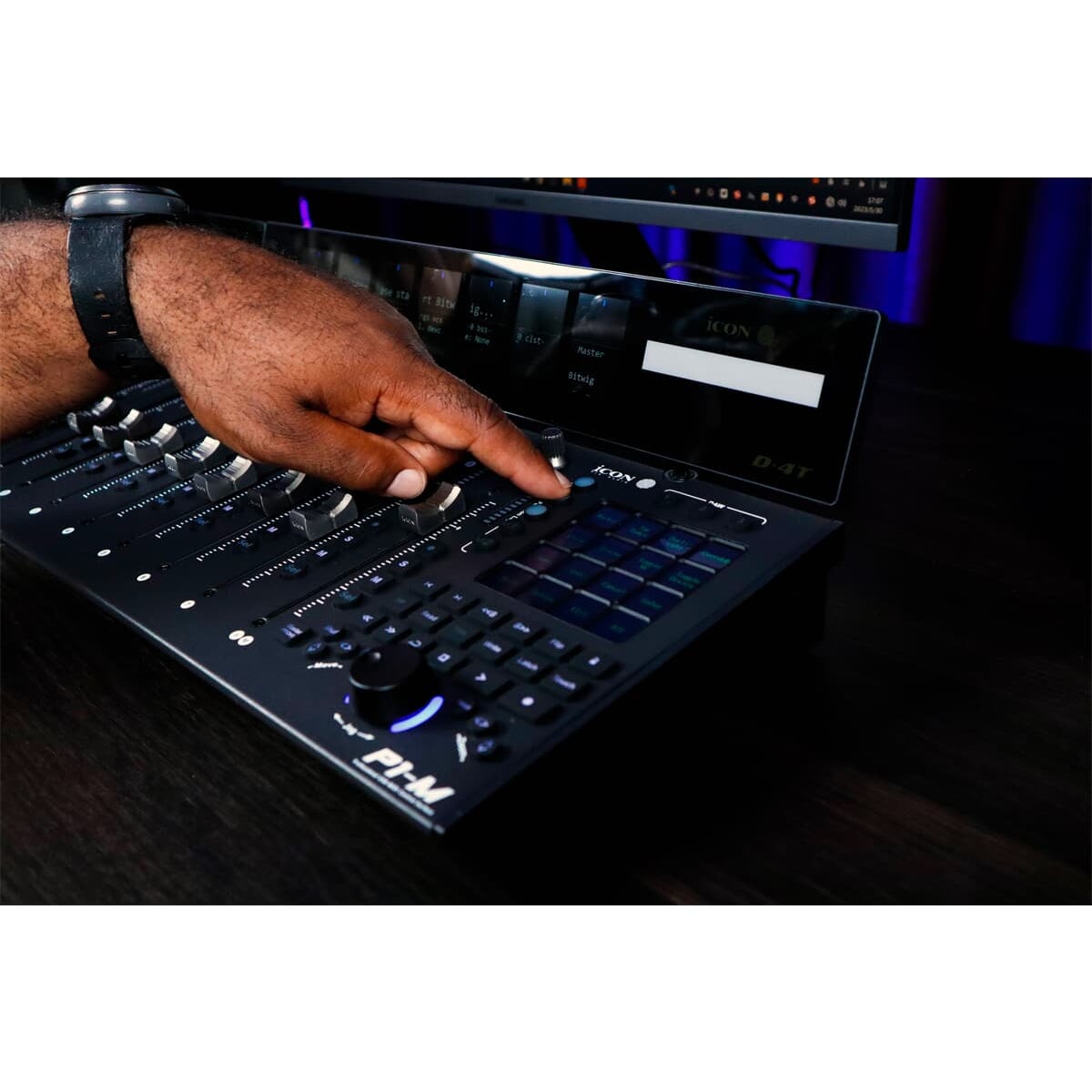 iCON P1-M USB MIDI DAW Controller