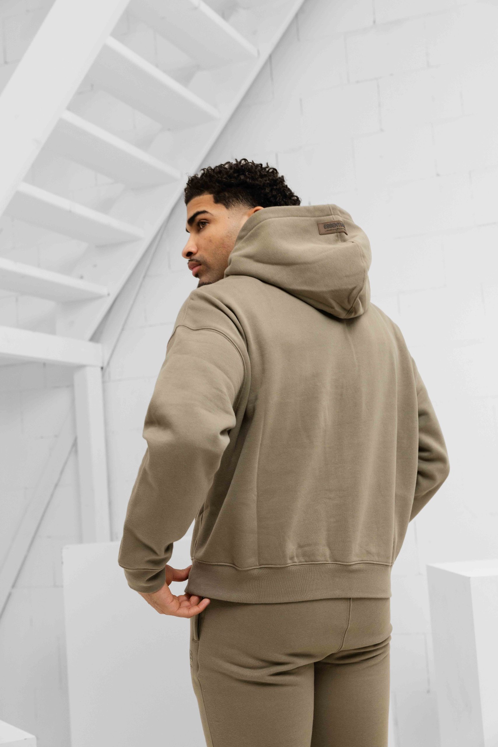 Cou7ure Essentials Basic Curve Trainingspak Heren Groen