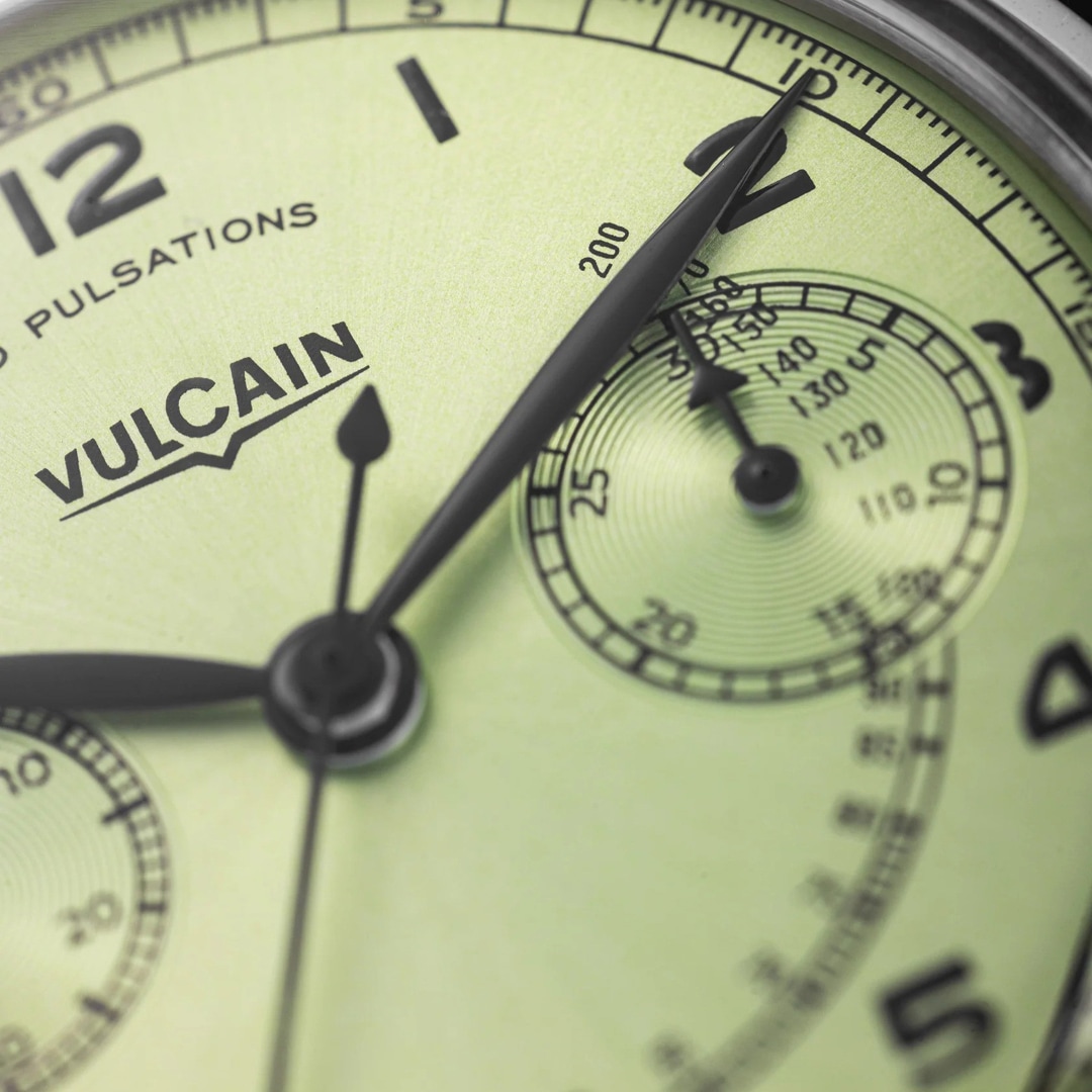 Vulcain Monopusher Heritage Green 39mm