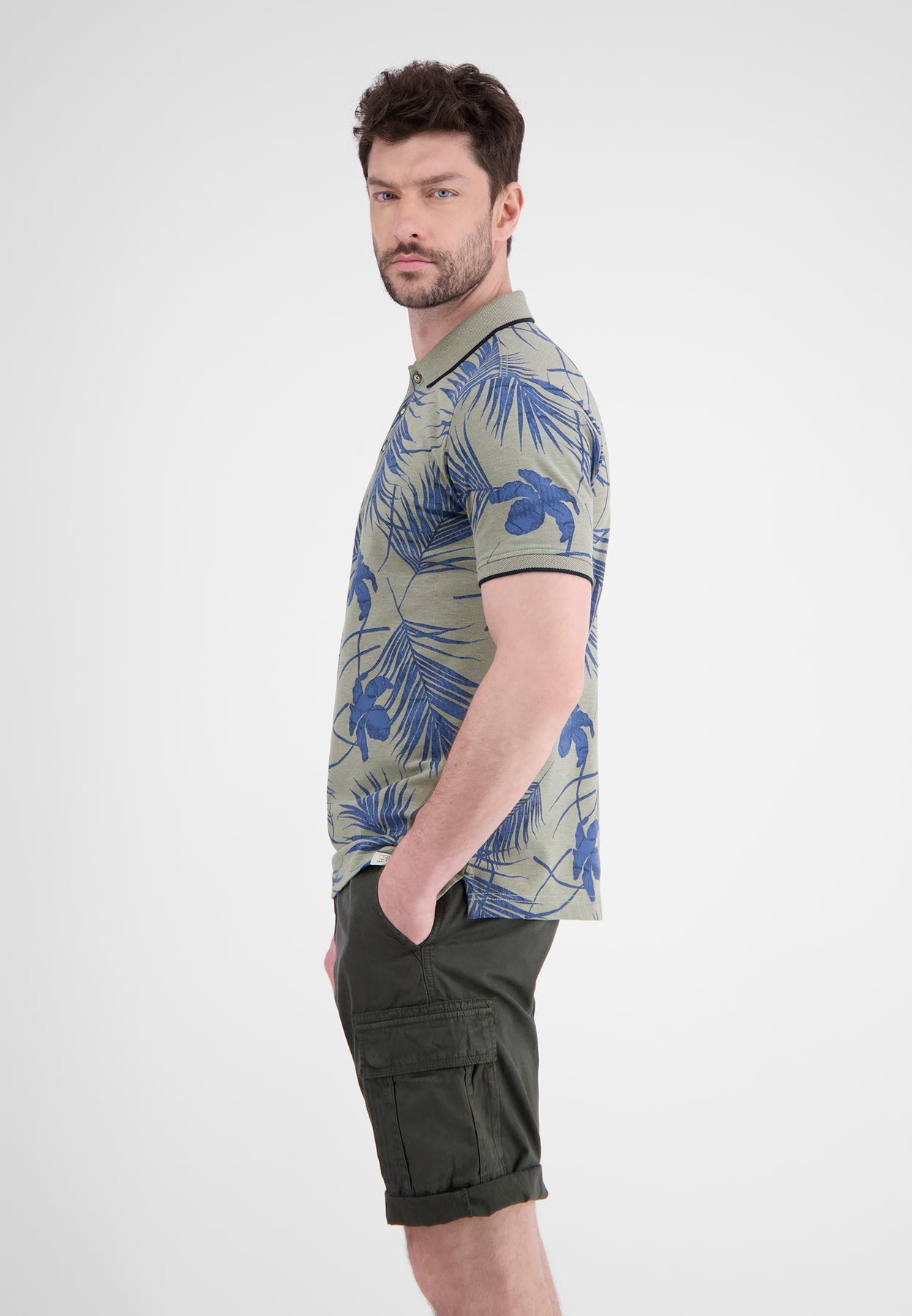 Modisches Poloshirt, sommerlich gemustert