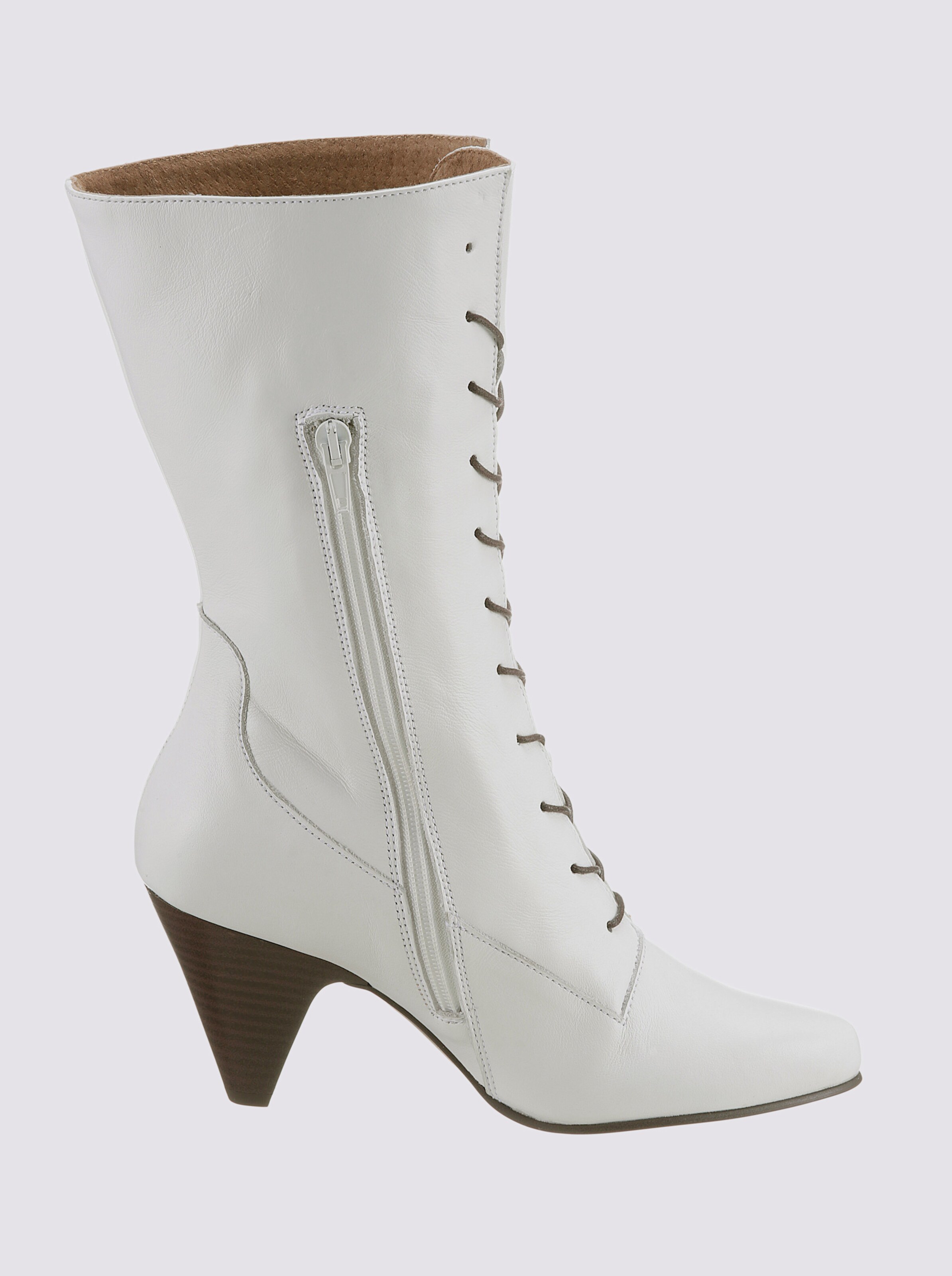 Schnürstiefel