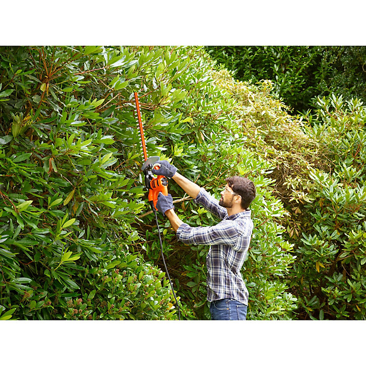Taille-haies électrique Black+Decker BEHT201-QS 420 W 45 cm