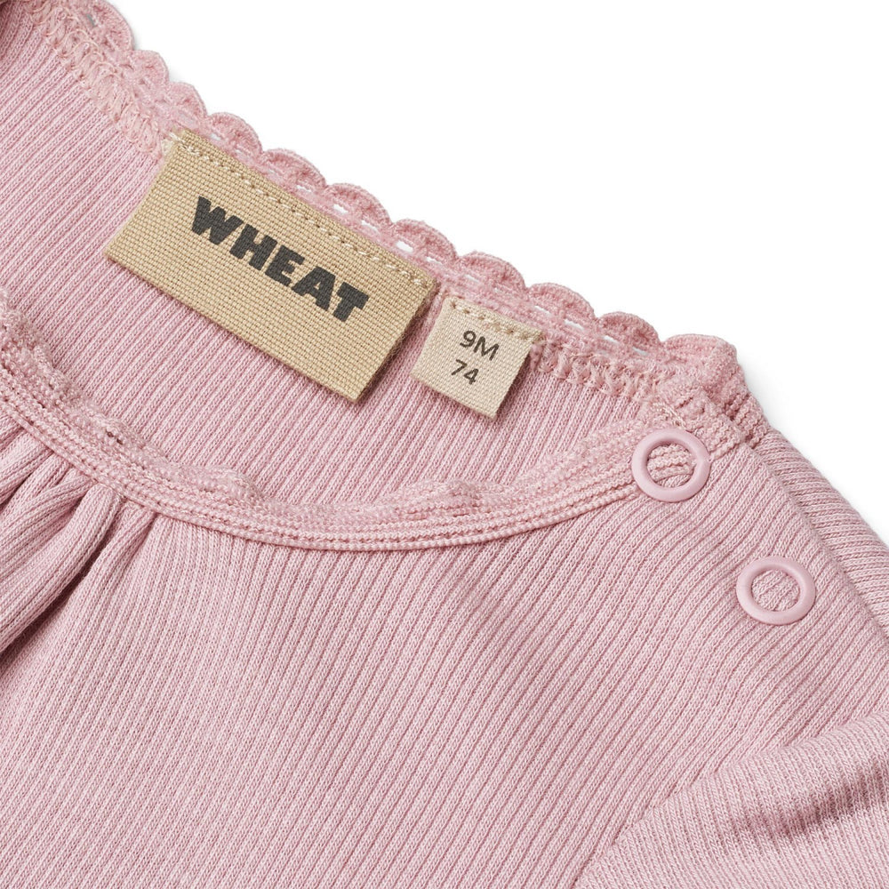 Køb Wheat Lavender Mist Rib Body S/S Edna