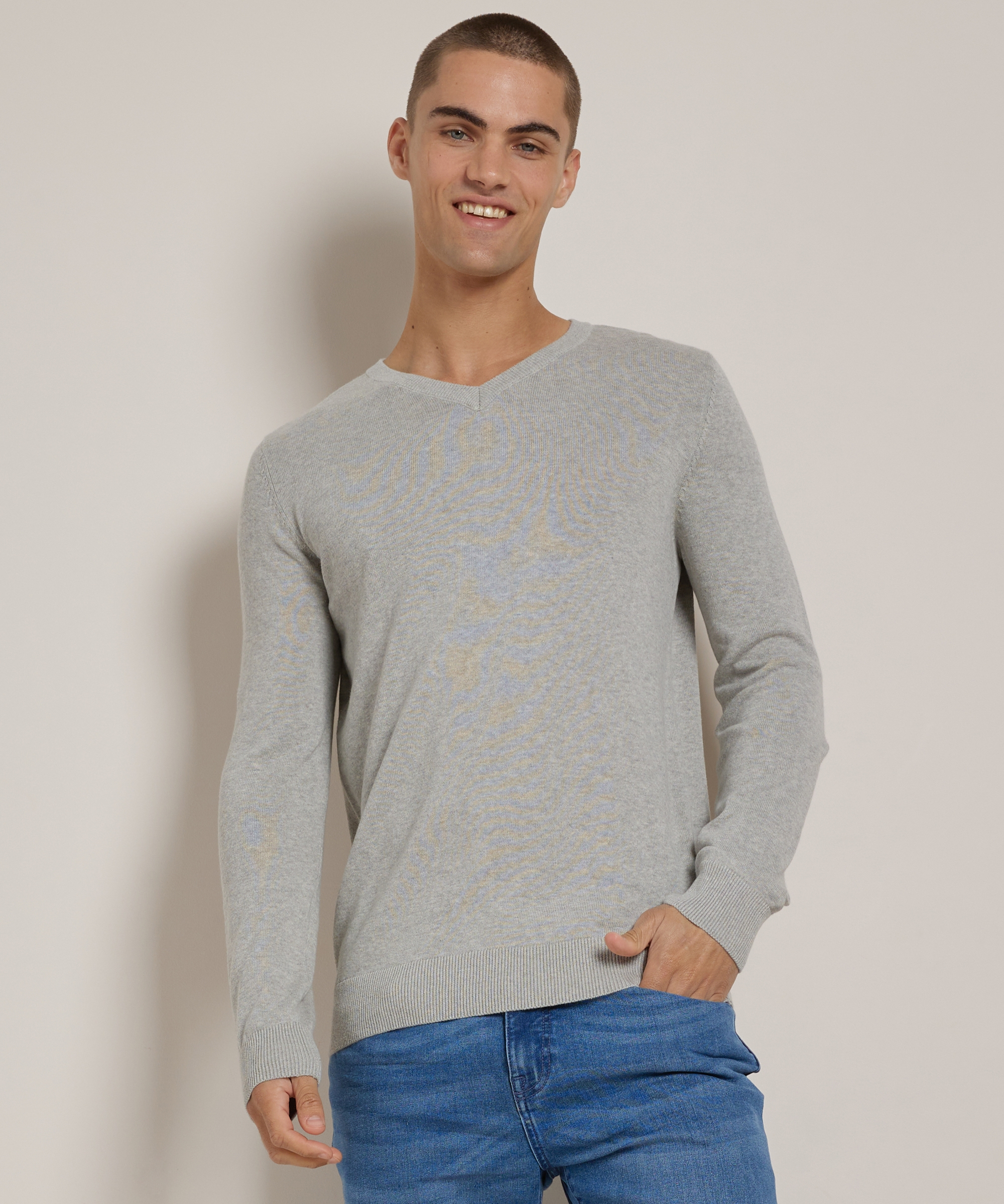 basic trui met v-hals