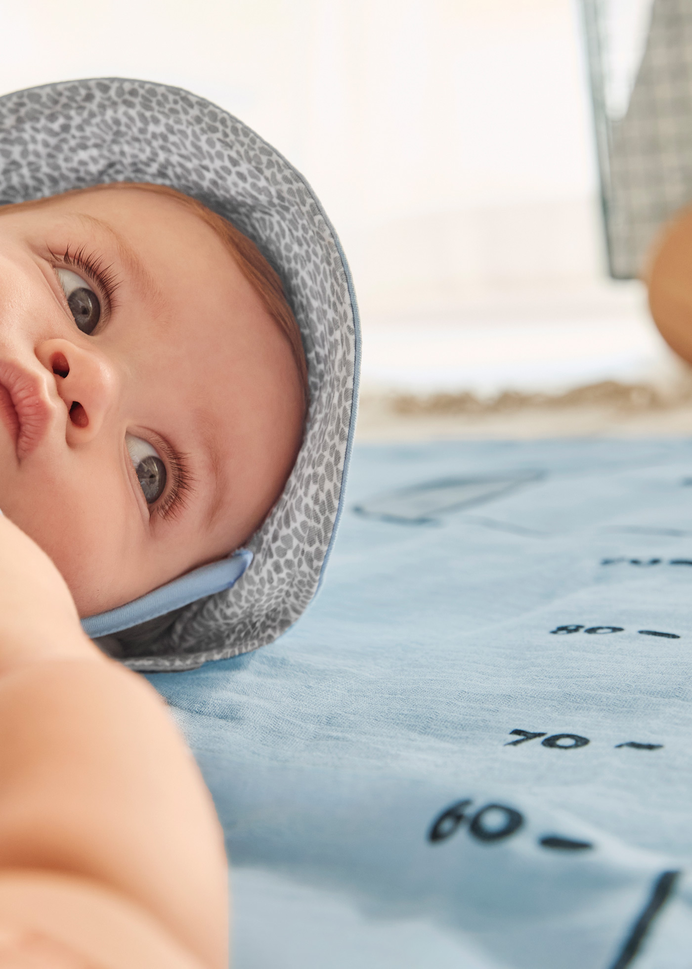 Conjunto de 2 cotonetes de algodão para medir o tamanho do bebê, com gaze.