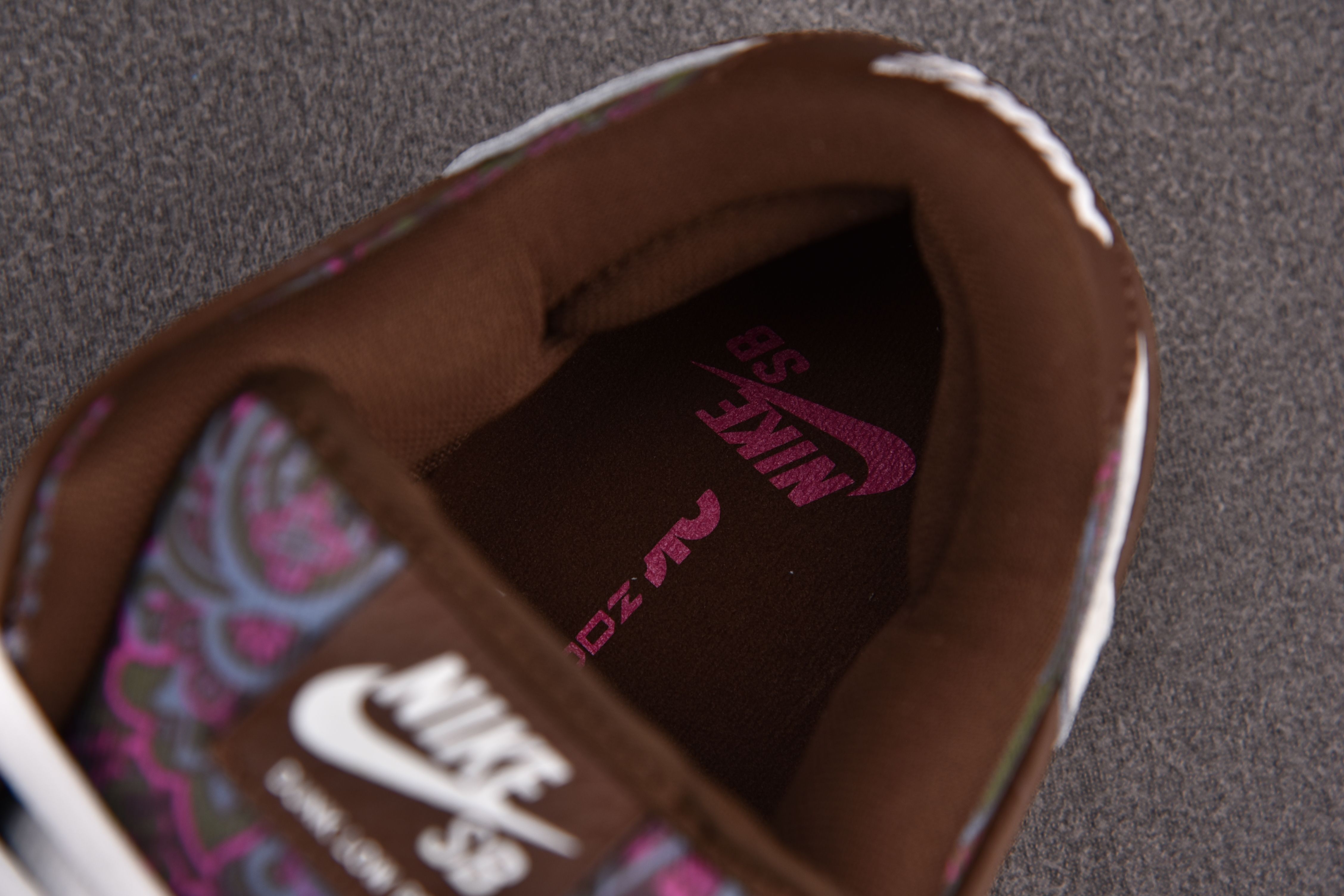 Nike SB Dunk Low Pro Paisley Brown