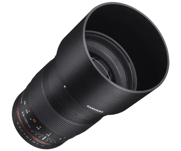 Samyang - Teleobjektiv - 135 mm - f/2.0 ED UMC - Canon EF