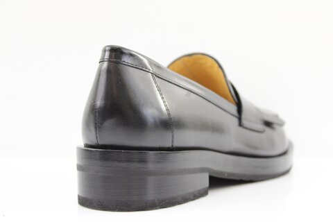 TRUMAN'S Slipper
