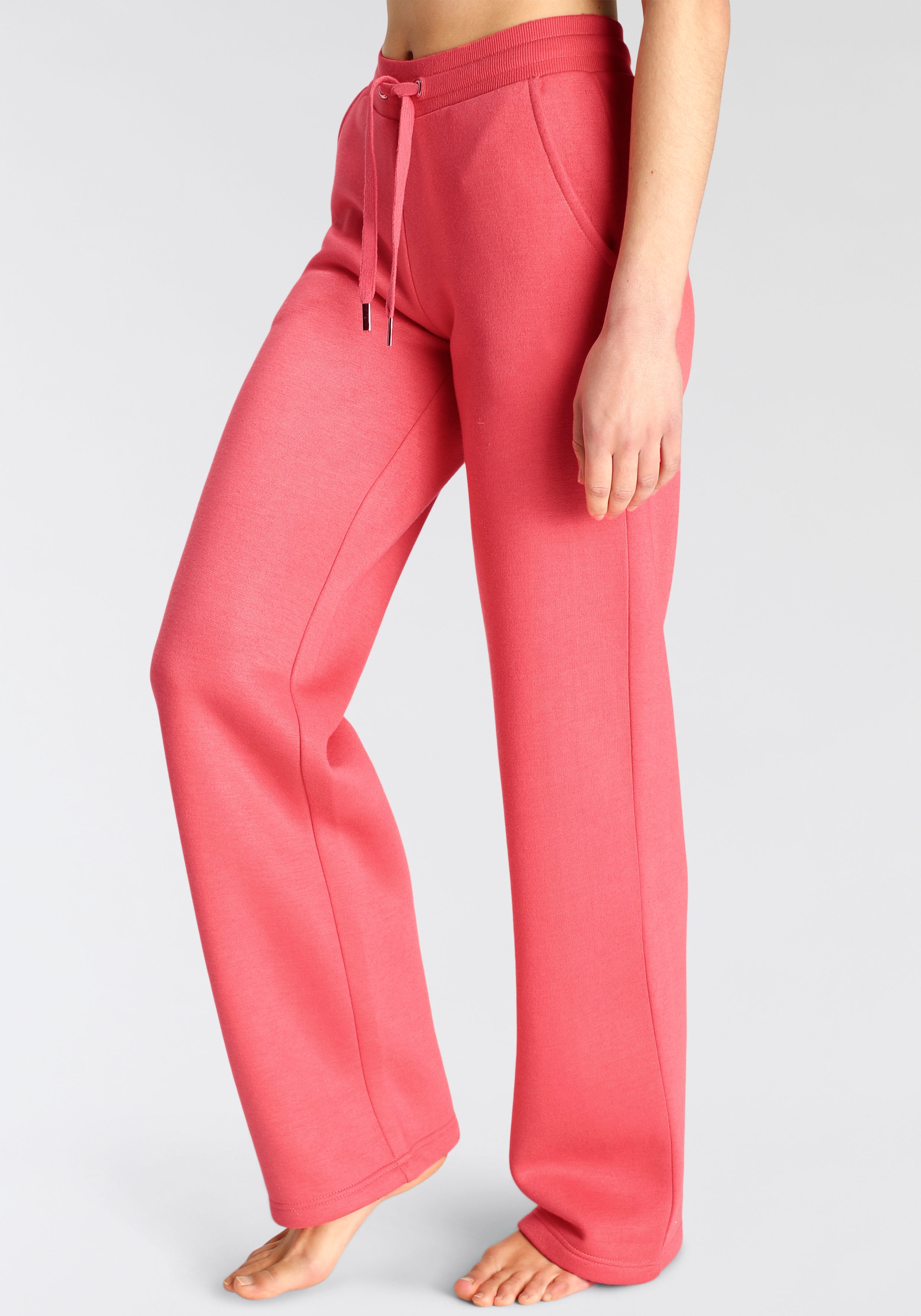 Vivance Relaxhose  mit weitem Bein und aus ultraweicher Sweatqualität, Loungewear