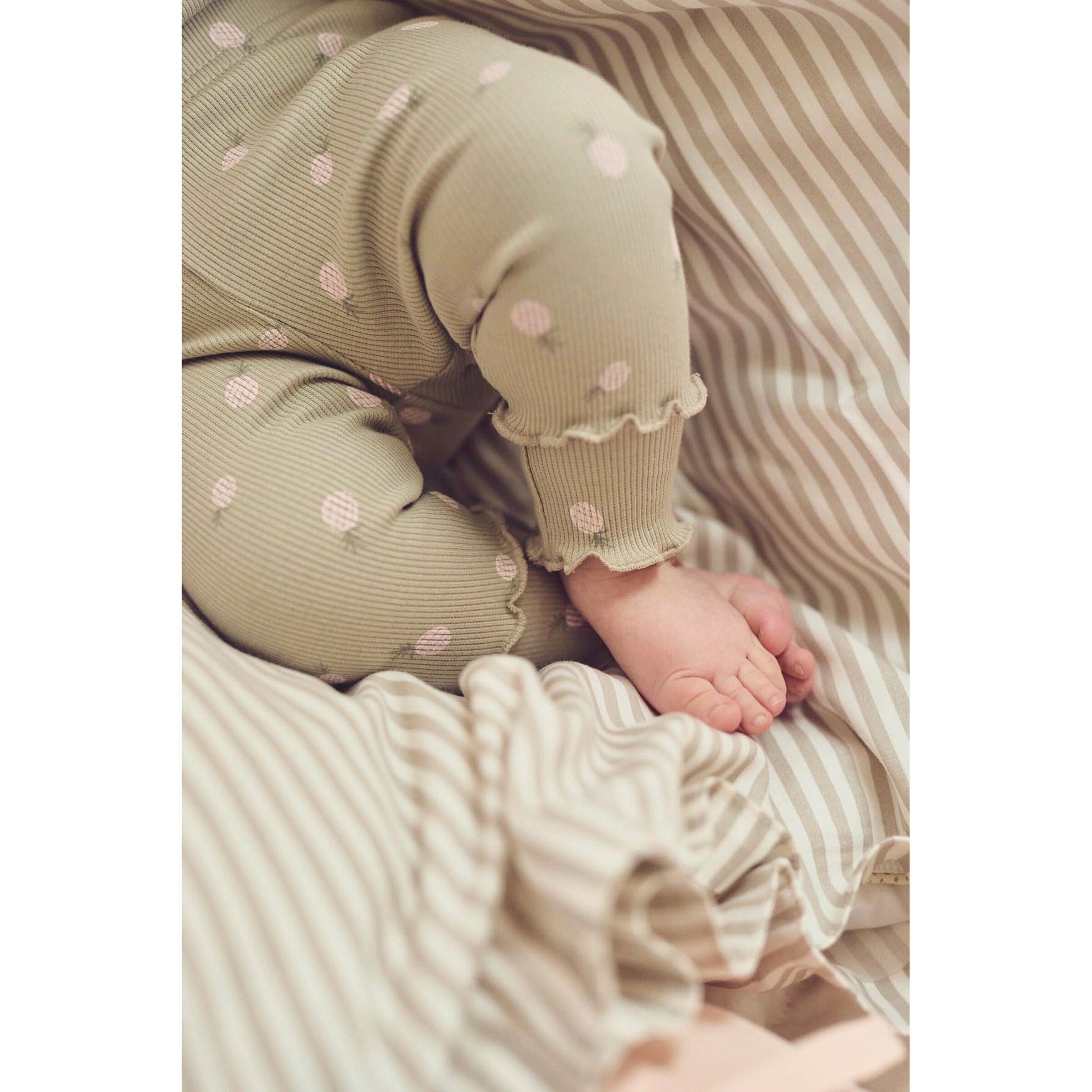 Müsli Leggings Mitwachsbündchen Ananas Rippqualität mint/rosa
