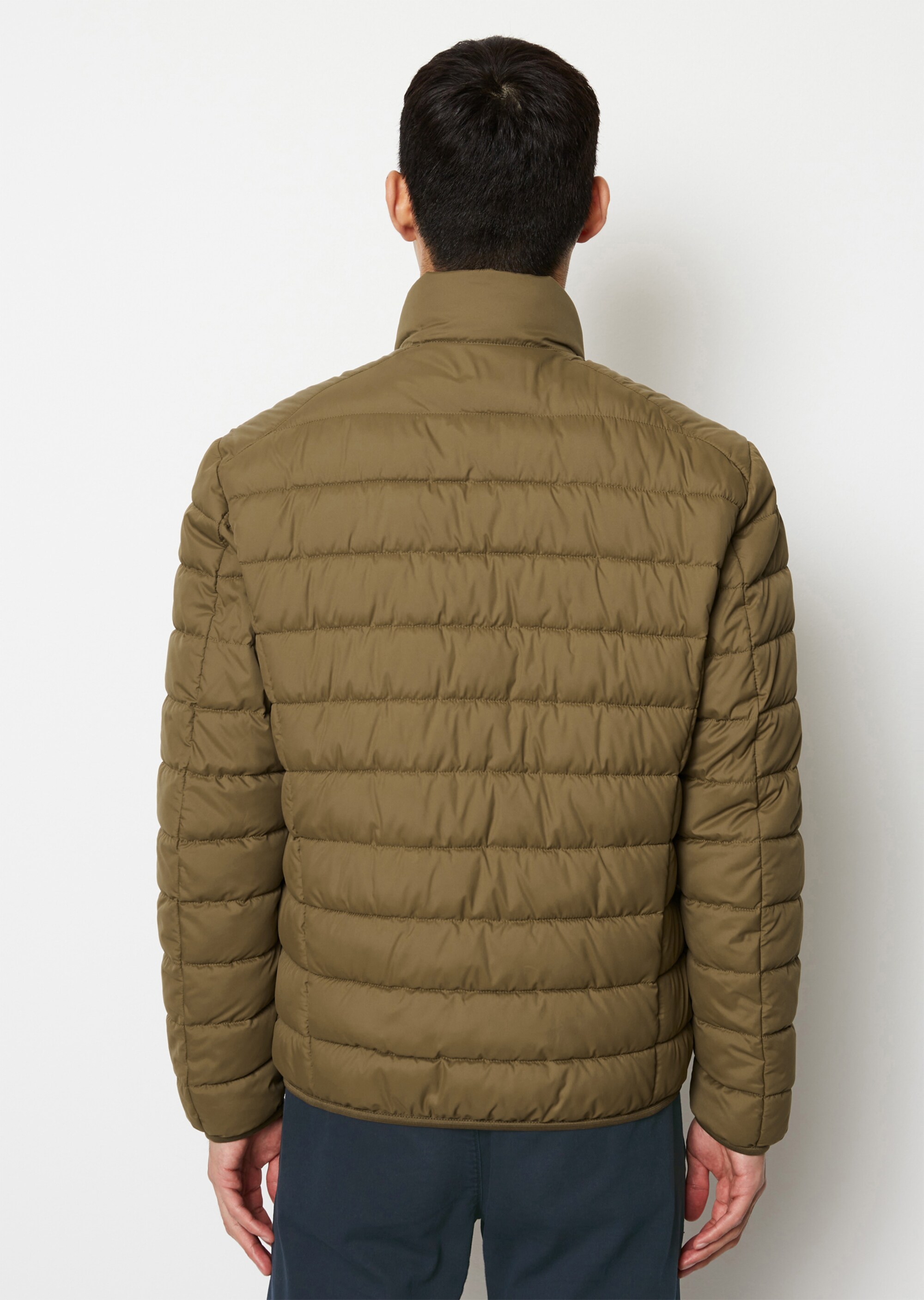 Steppjacke regular aus leichter, wasserabweisender Qualität