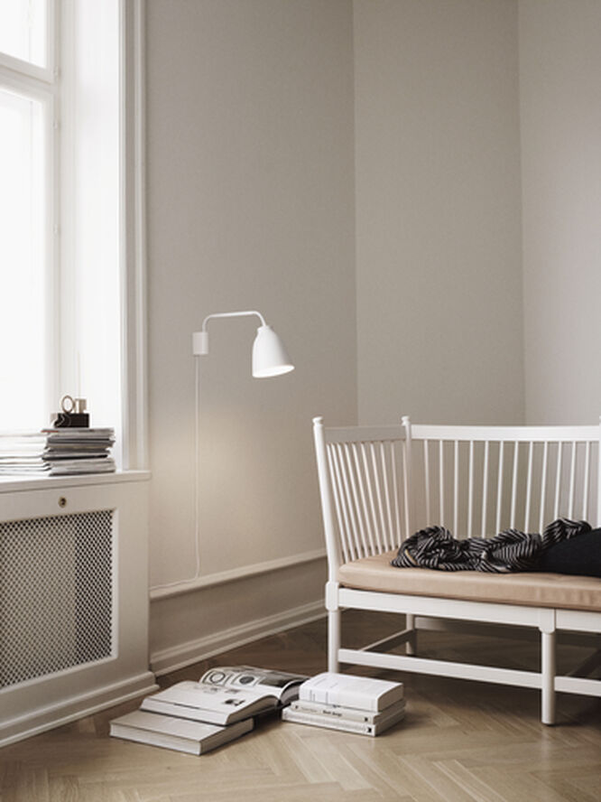 Fritz Hansen Caravaggio™ READ White, White Hvid