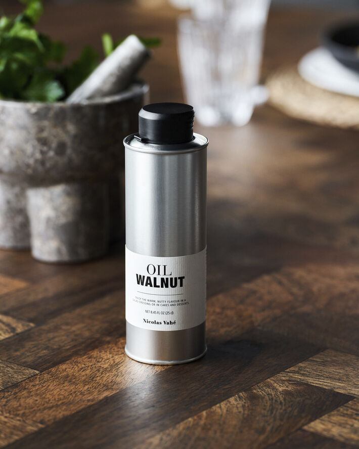 Nicolas Vahé Walnut oil