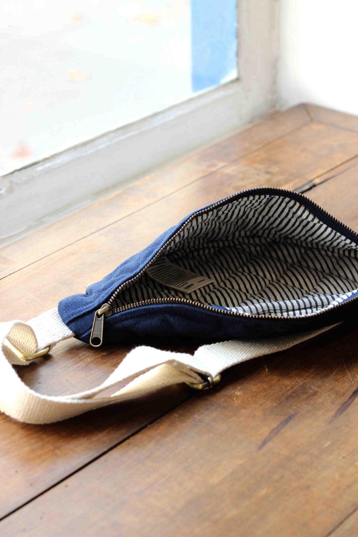 Sac banane matelassé Olivia Navy