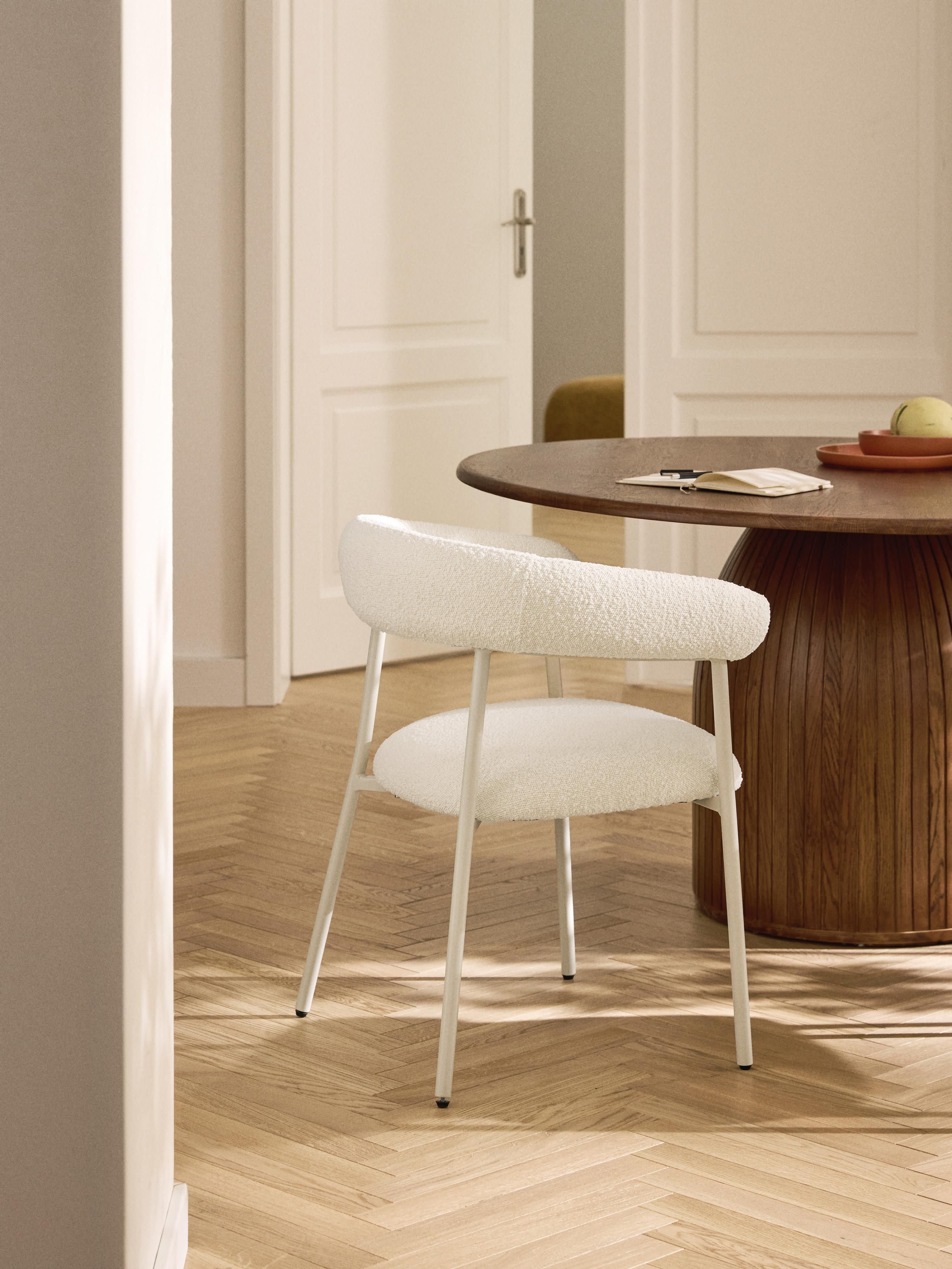 Bouclé gestoffeerde stoelen Thiago, 2 stuks