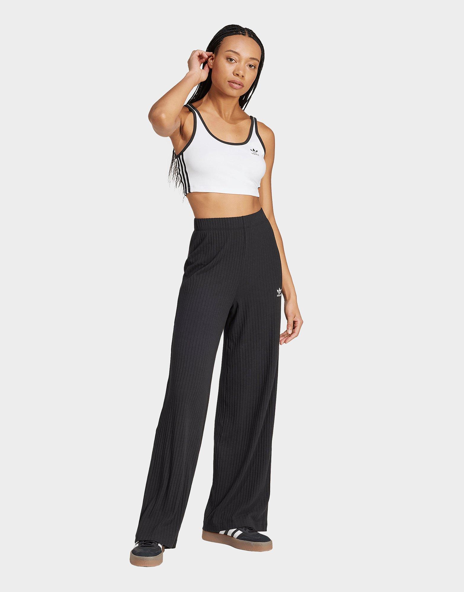 adidas Originals Pantalon large côtelé Essentials