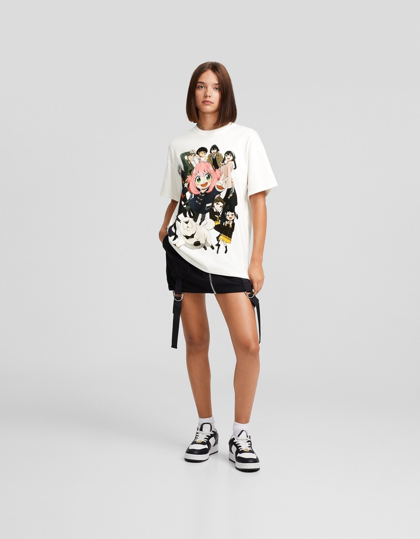 Camiseta de manga curta oversized estampada SPY x FAMILY