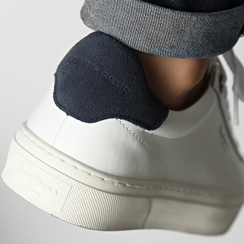 Baskets Yogi Original 23 PMS30930 White