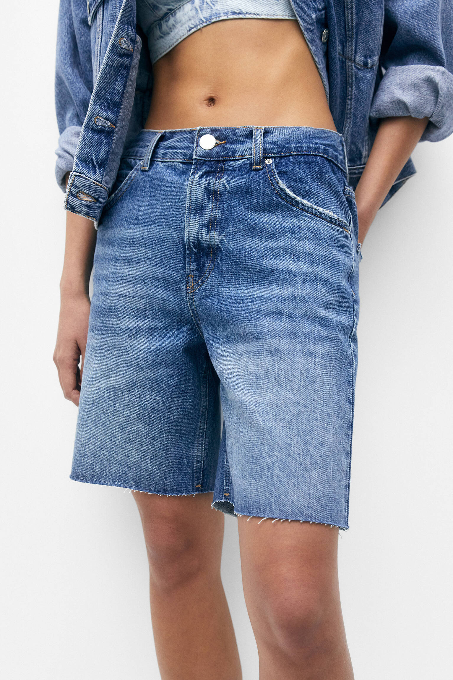 Bermuda jeans folgada - Azul médio