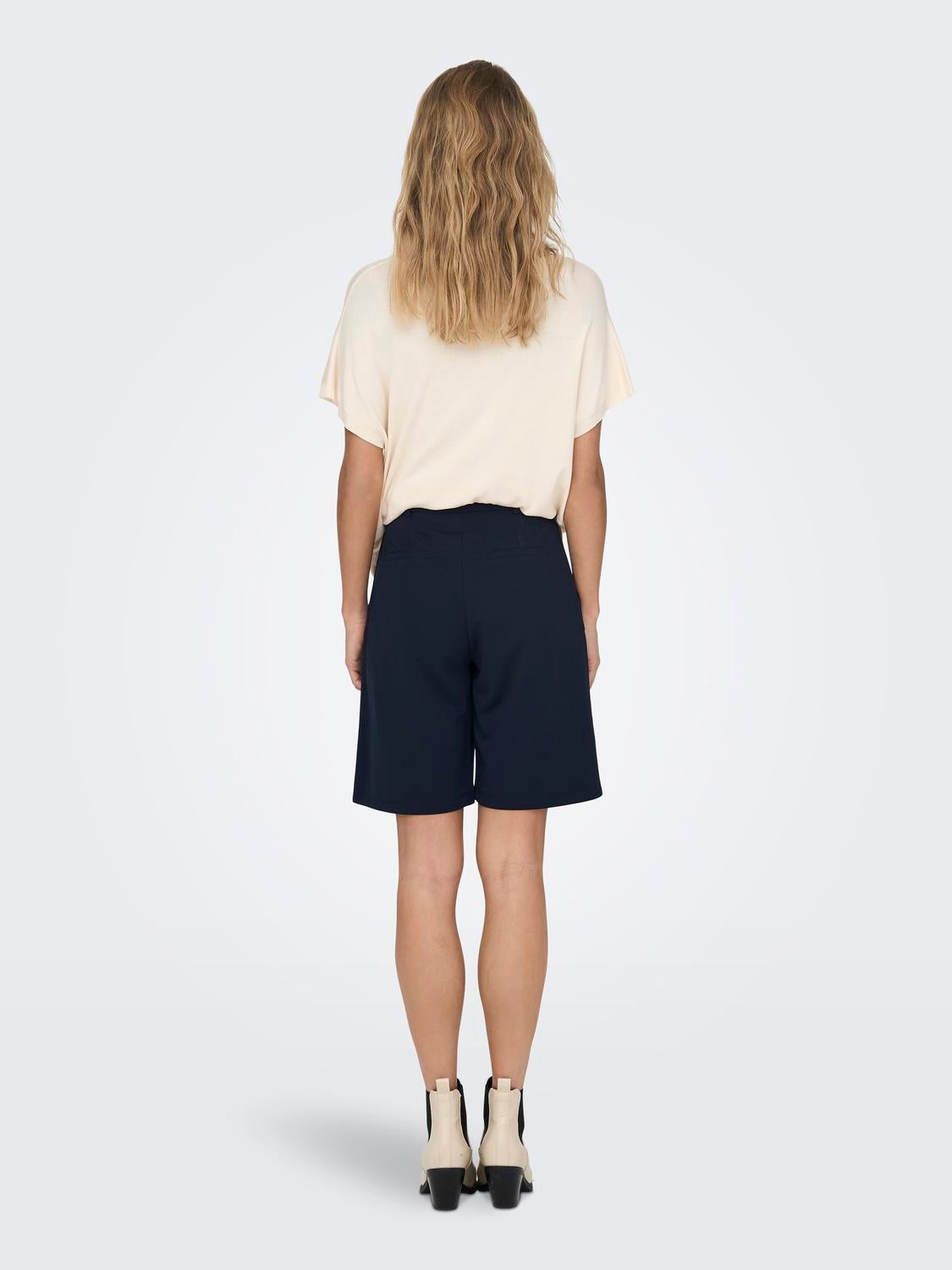 JDYTANJA Mittlere Taille Normal geschnitten City Shorts Sky Captain