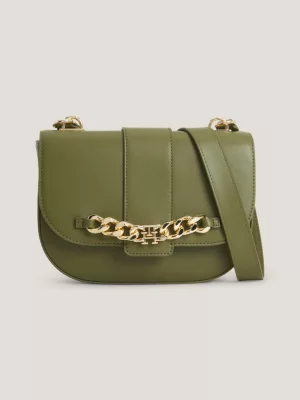Bolsa transversal com aba e corrente