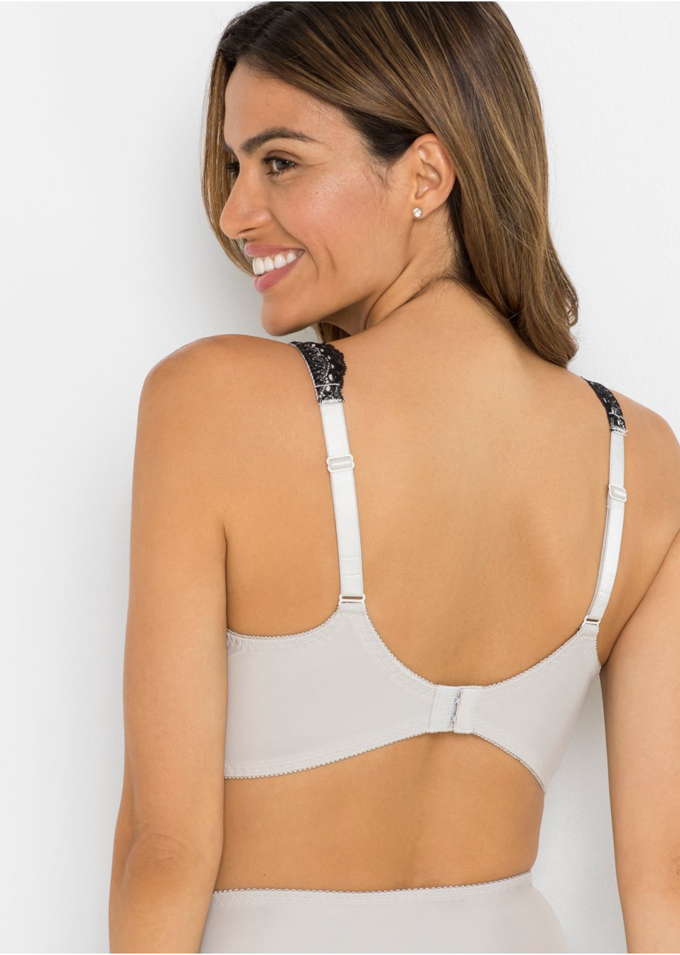 Soutien-gorge minimiseur à armatures avec matériau recyclé